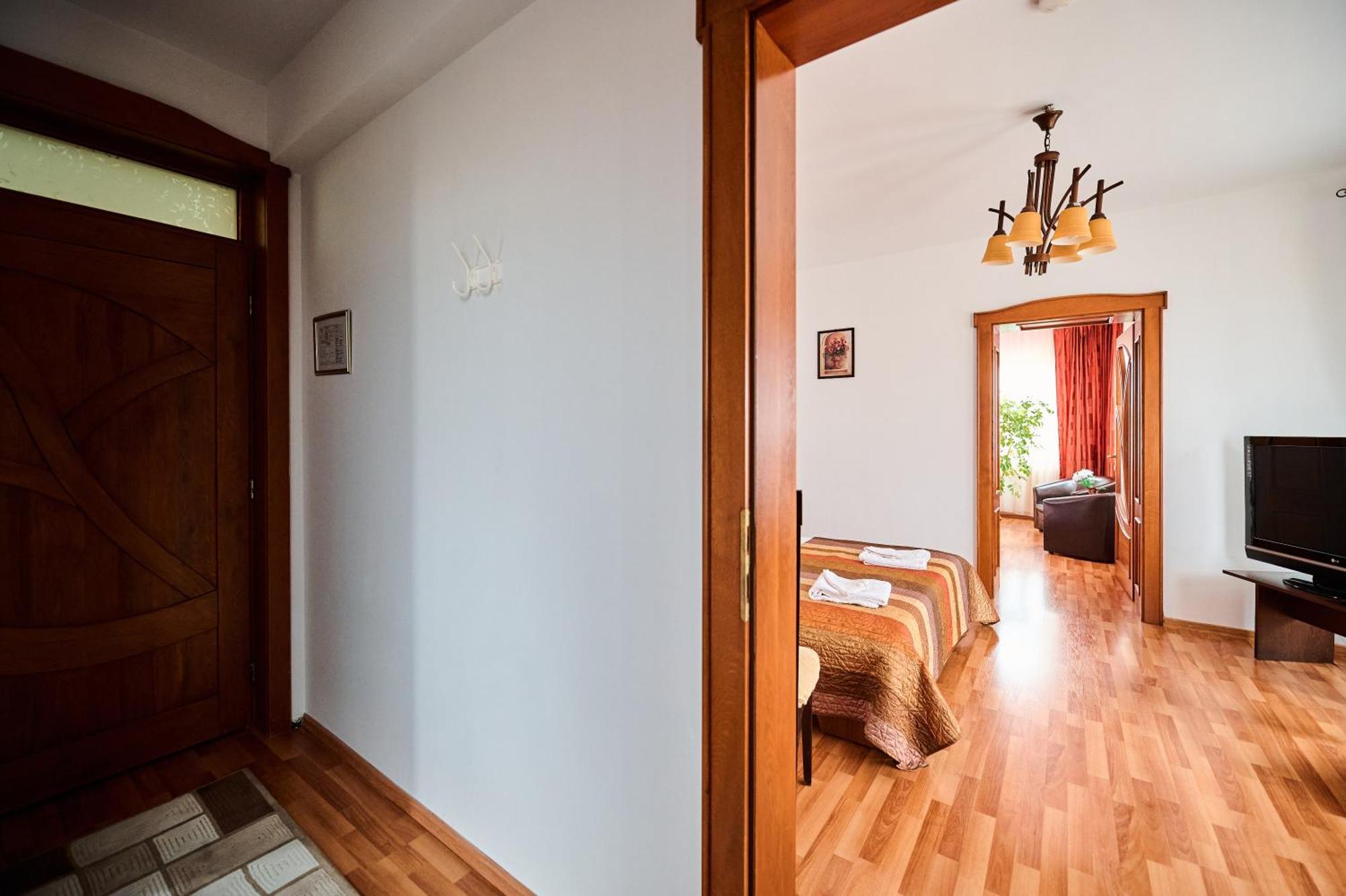Pensiunea Kenza Guest house
