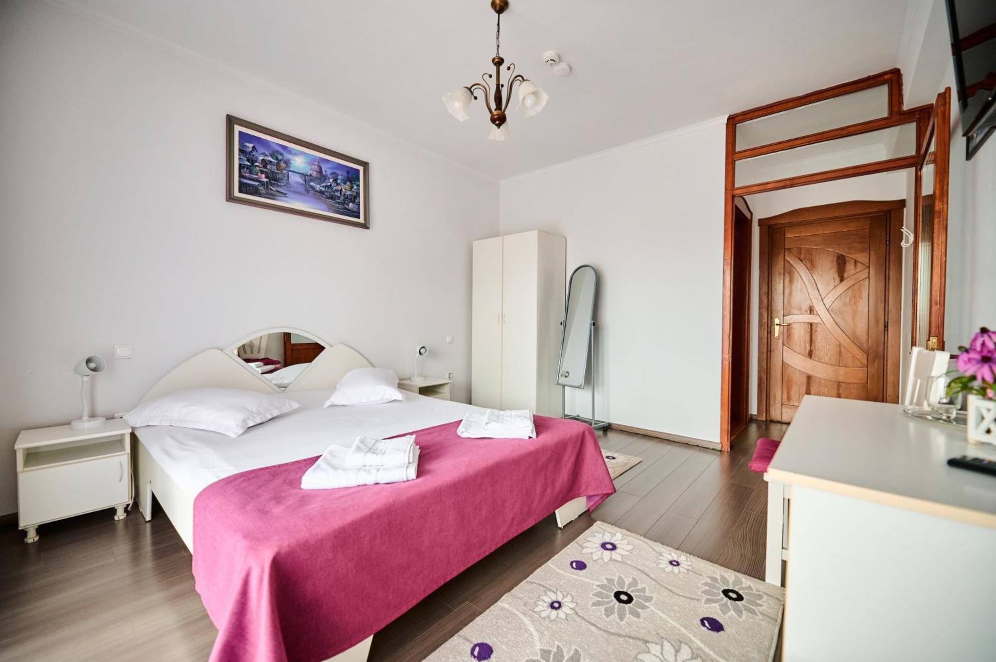 Pensiunea Kenza Guest house 3*